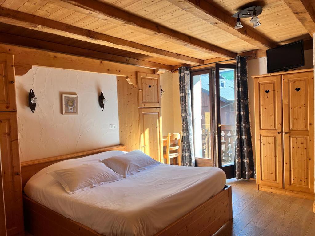 Fleur Des Neiges Hotel Morzine Bagian luar foto
