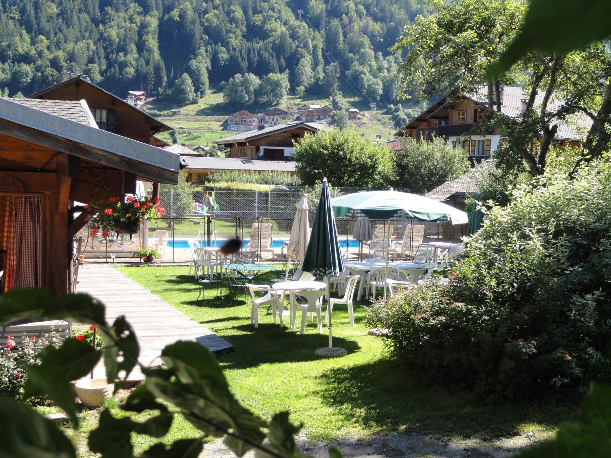 Fleur Des Neiges Hotel Morzine Bagian luar foto