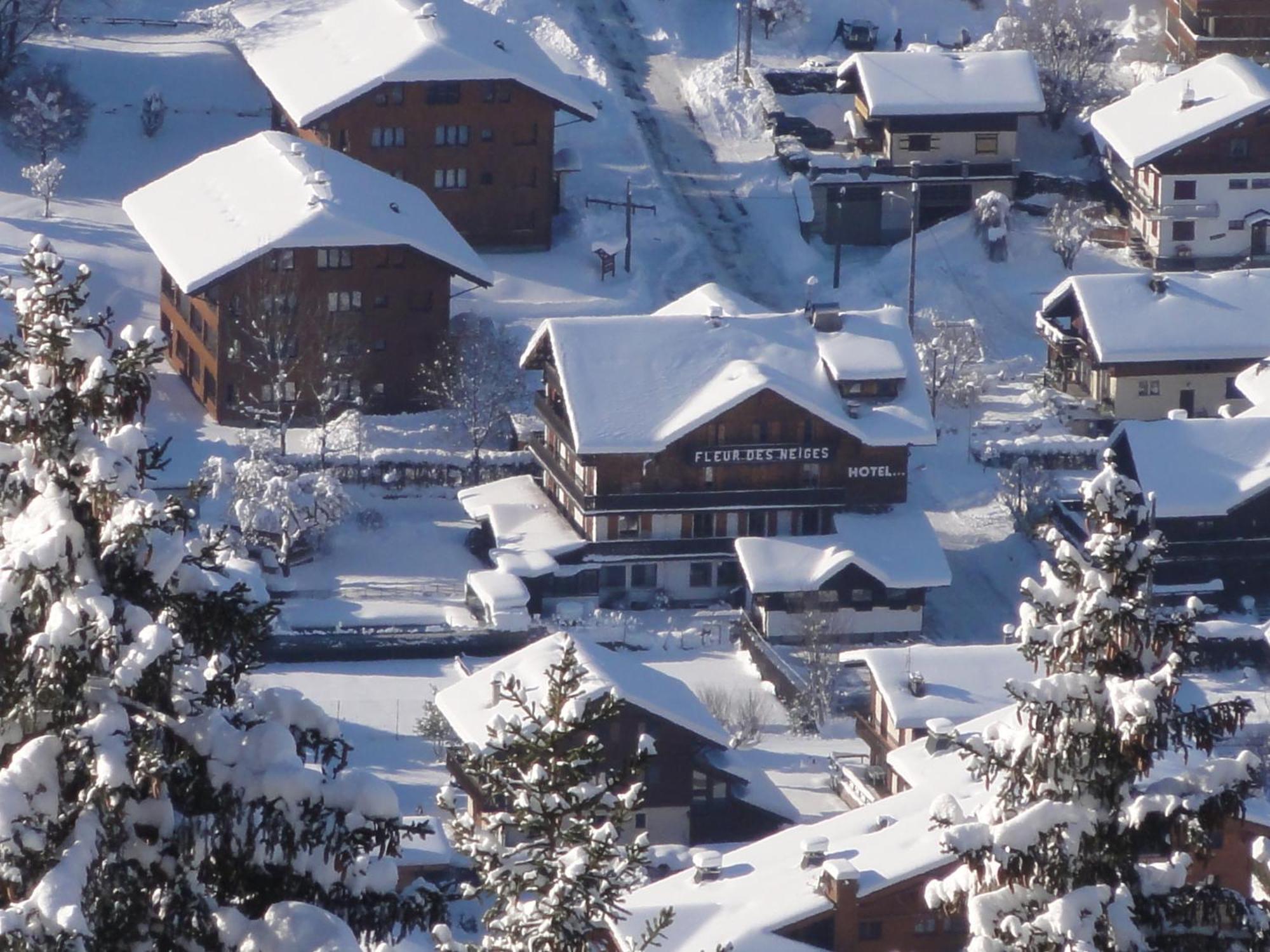 Fleur Des Neiges Hotel Morzine Bagian luar foto