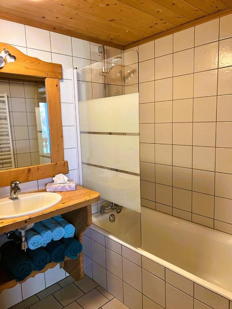 Fleur Des Neiges Hotel Morzine Ruang foto