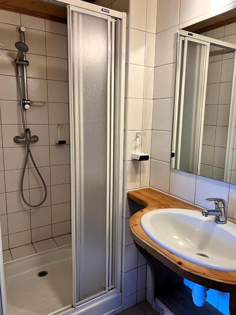 Fleur Des Neiges Hotel Morzine Ruang foto
