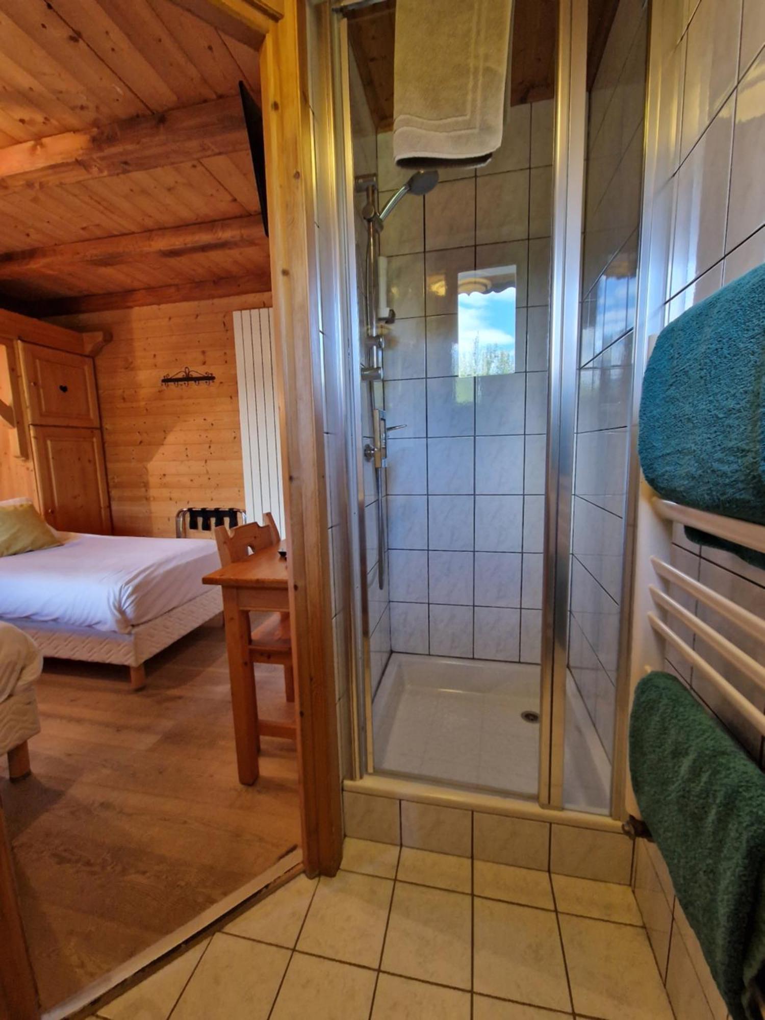 Fleur Des Neiges Hotel Morzine Ruang foto